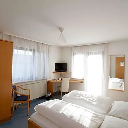 Szálloda Krone Strassdorf Schwäbisch Gmünd