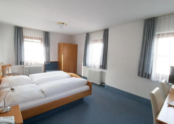 Krone Strassdorf Hotel